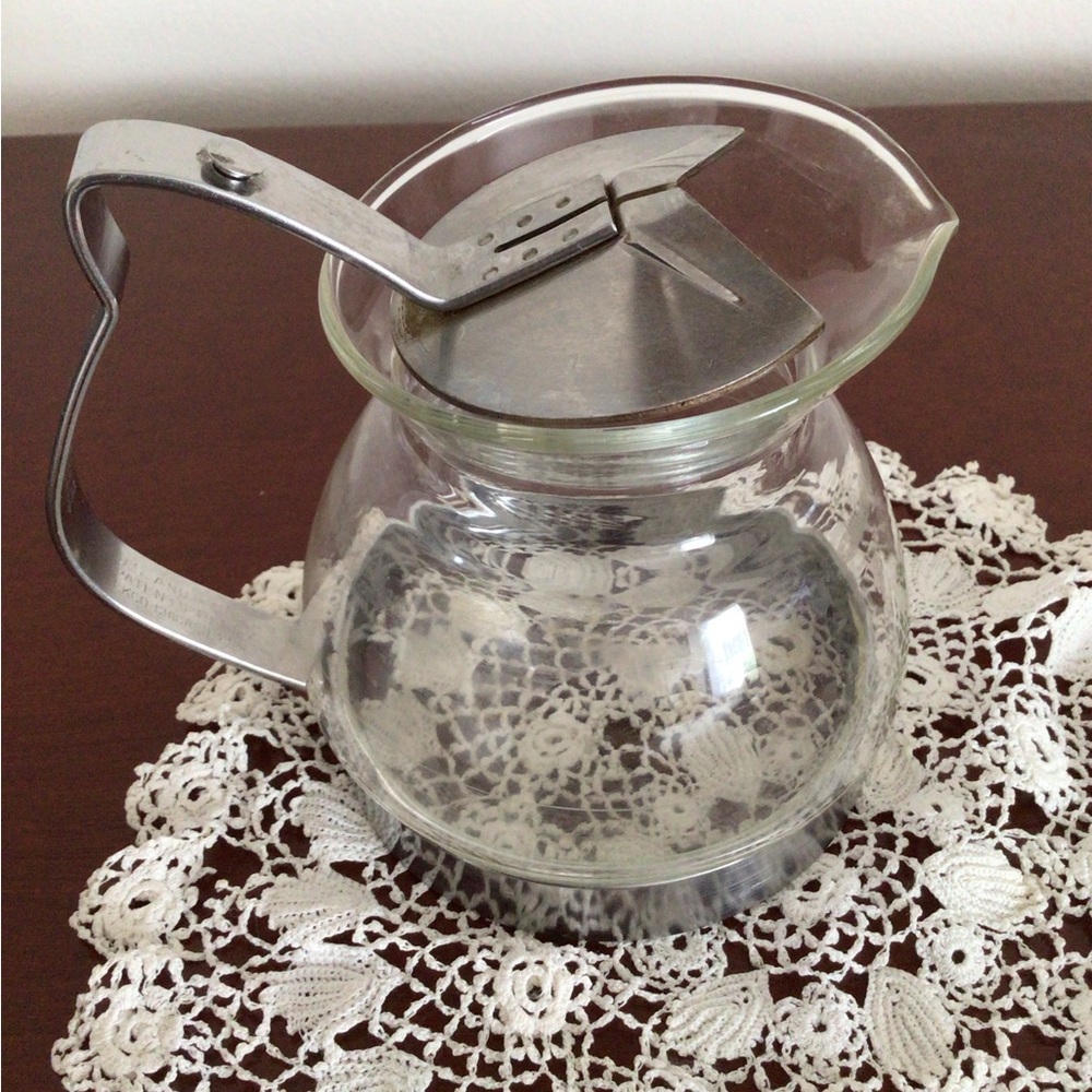 Small glas pitcher